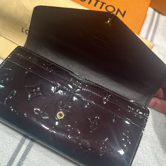 Louis Vuitton dark purple patent leather long wallet! - Picture 3 of 12
